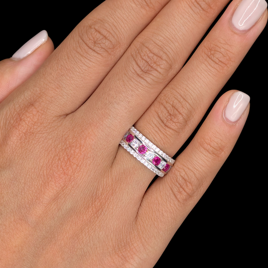 Bague Éternité Argent 925 Rhodié Corindon Rouge Oxydes de Zirconium