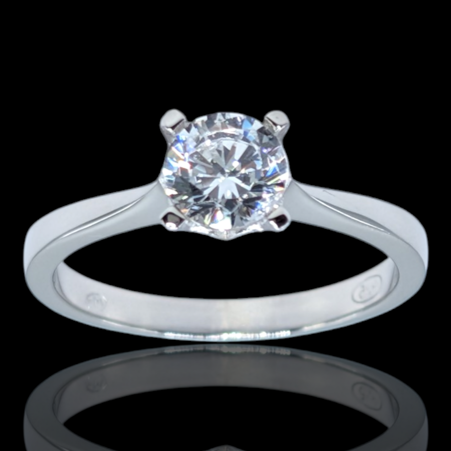 Klassischer Solitärring (6 mm) aus rhodiniertem 925er Silber und weißem Zirkonia