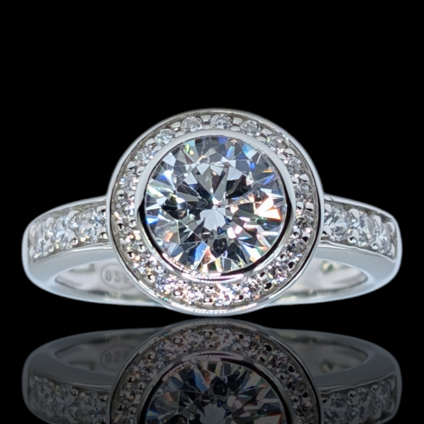Halo ring in rhodium-plated 925 sterling silver with white cubic zirconia