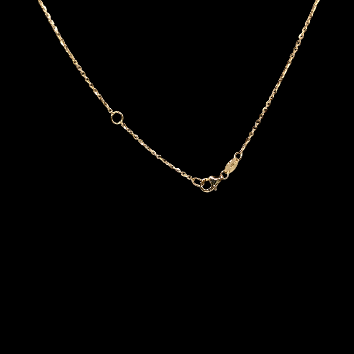 18K Gold Necklace adorned with Butterflies and White Mother-of-Pearl