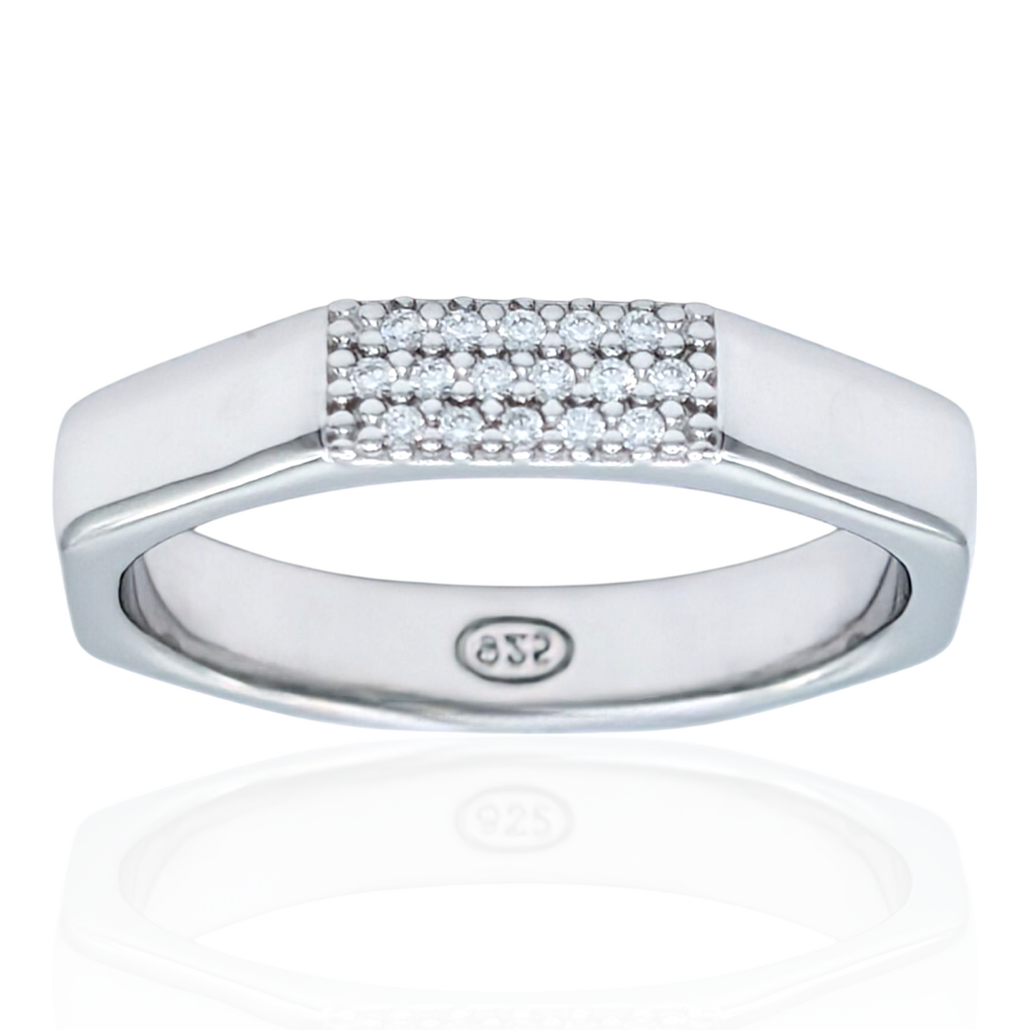 Bague plateau en argent 925 rhodié et oxydes de zirconium blancs