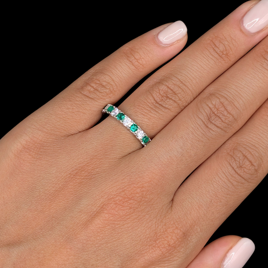 Bague Éternité Argent 925 Rhodié Pierres Vertes et Oxydes de Zirconium